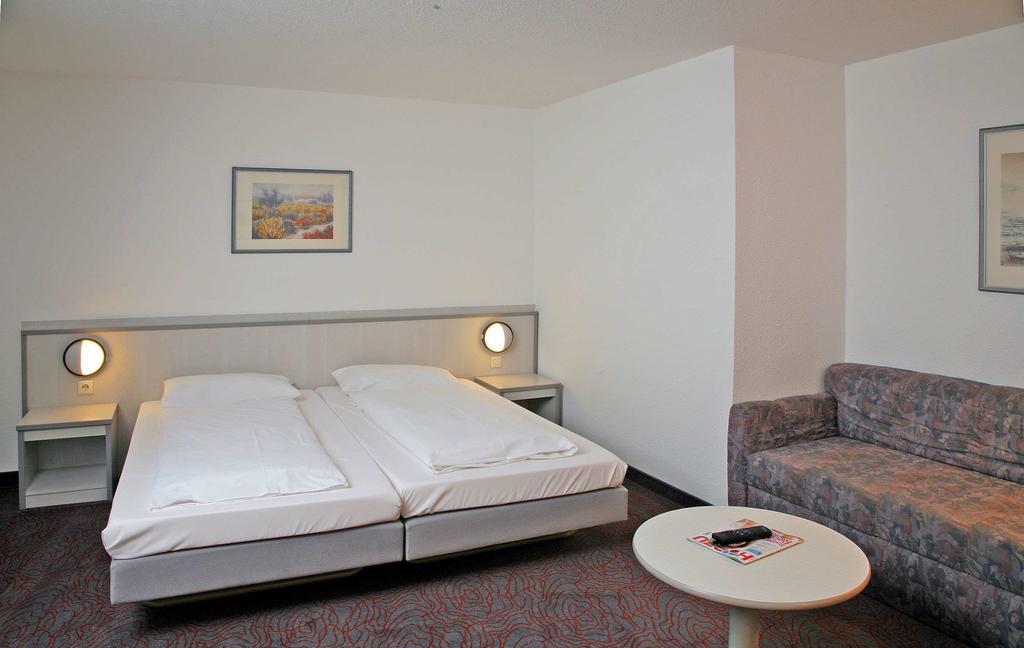 Days Inn Kassel Hessenland Pokoj fotografie